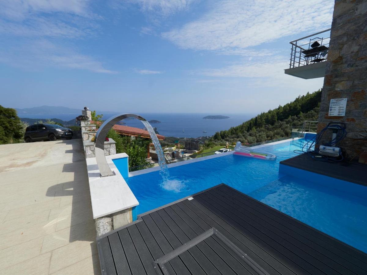 Sky Sea Resort Skiathos Eksteriør billede