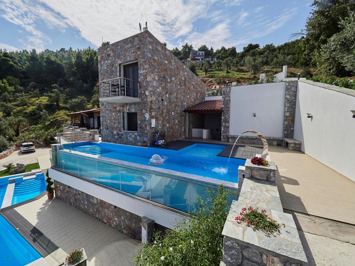 Sky Sea Resort Skiathos Eksteriør billede