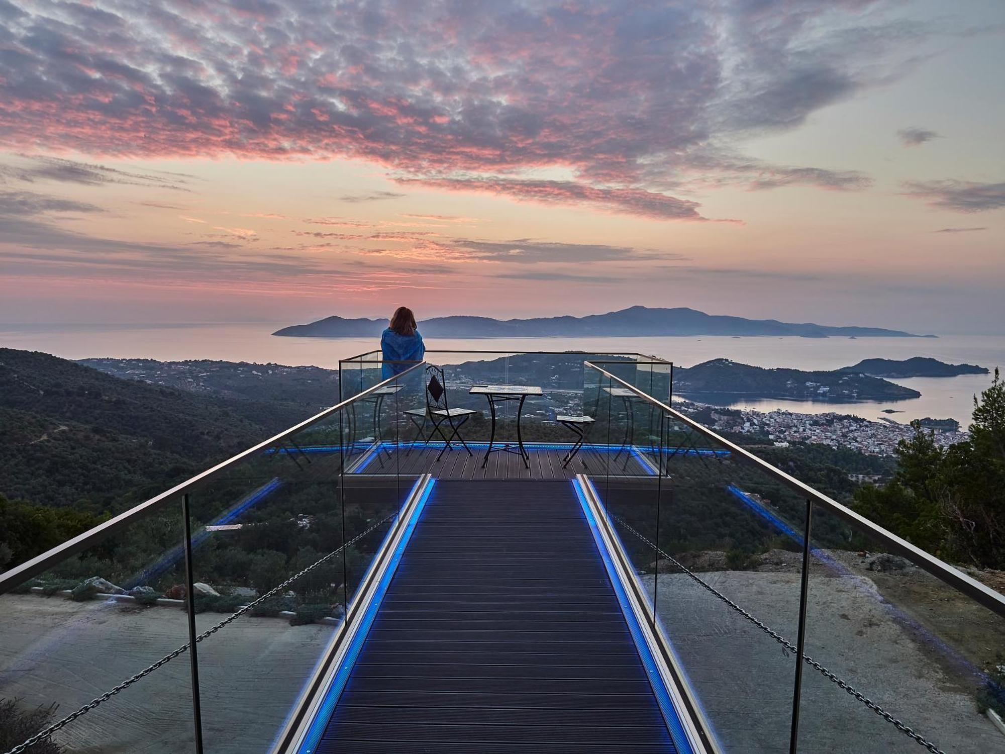 Sky Sea Resort Skiathos Eksteriør billede