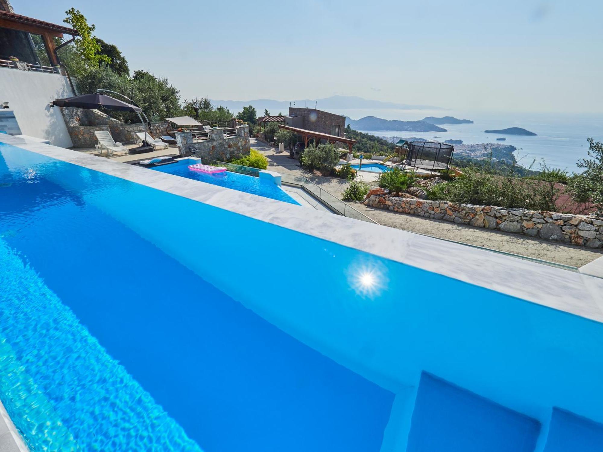 Sky Sea Resort Skiathos Eksteriør billede