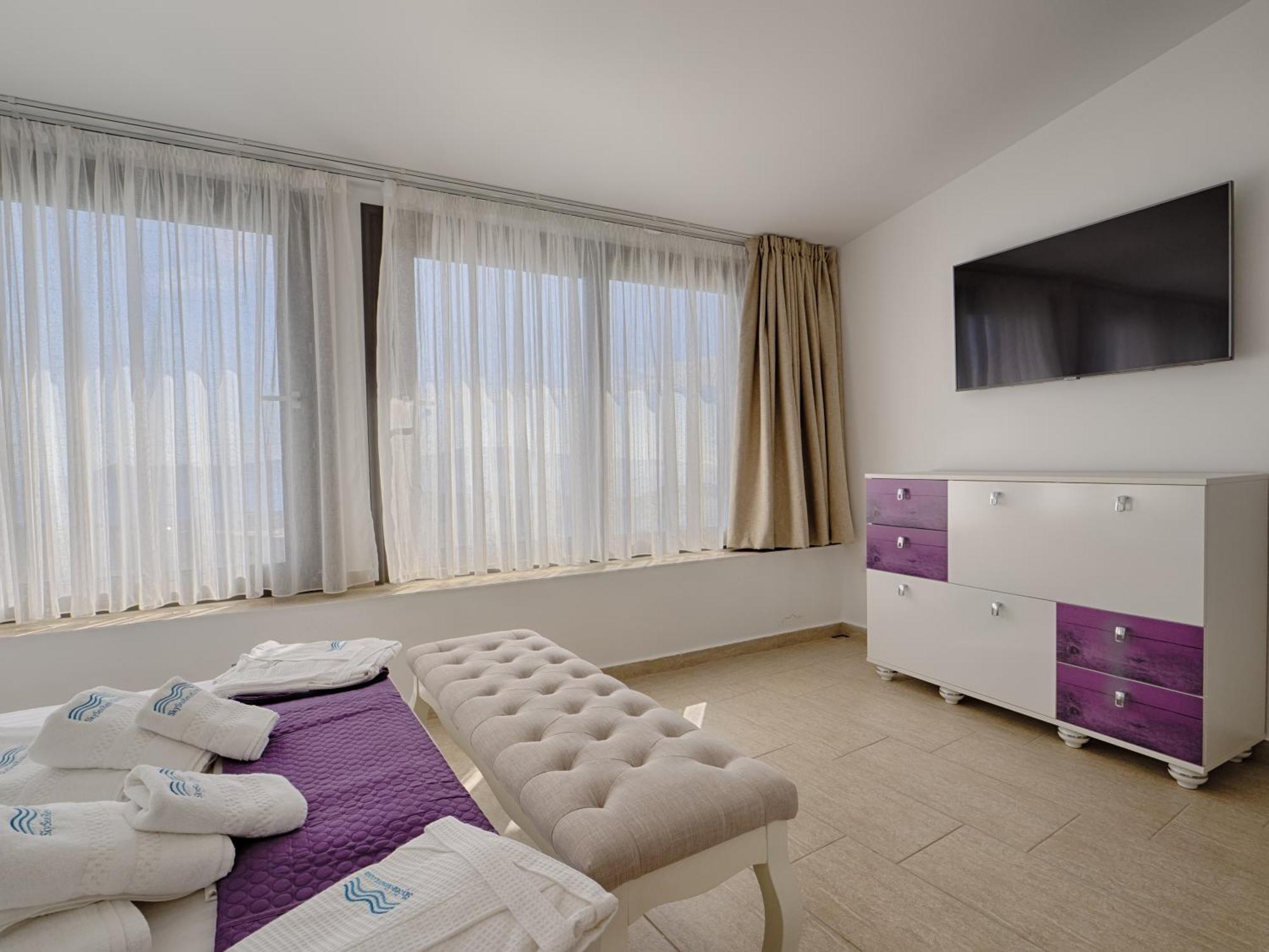 Sky Sea Resort Skiathos Eksteriør billede