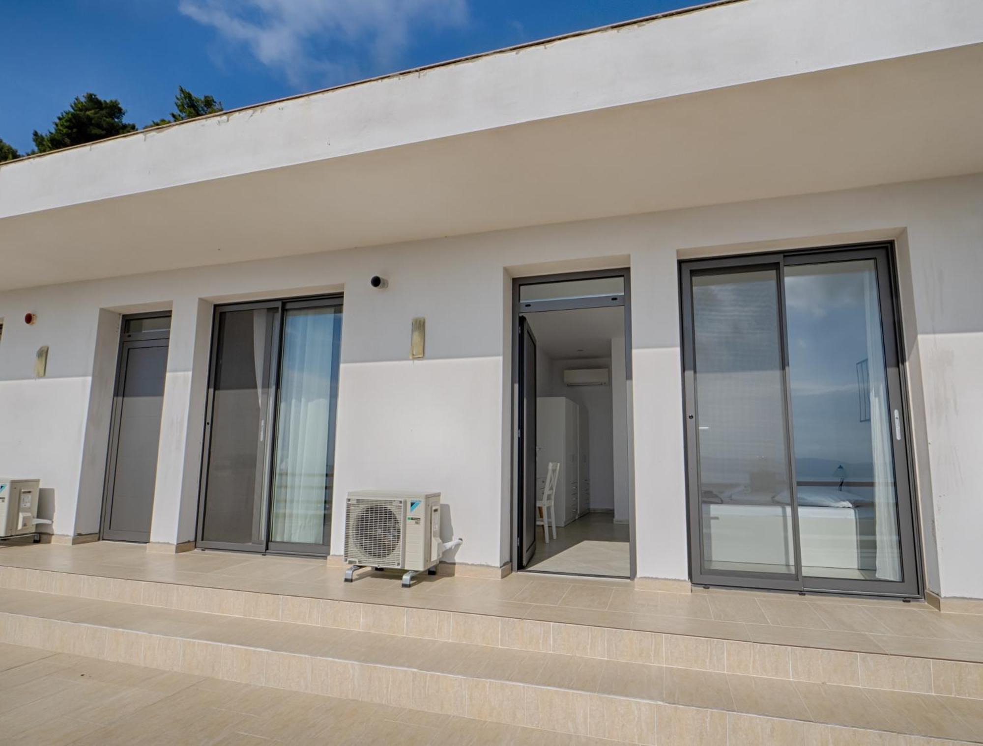 Sky Sea Resort Skiathos Eksteriør billede